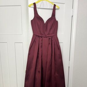 Prom Dress - Burgundy Formal Floor-Length Dress - Size 5/6